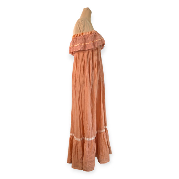 Vintage 70s Festival Maxi Gown ~ Apricot Ruffle Strapless - Picture 2 of 7